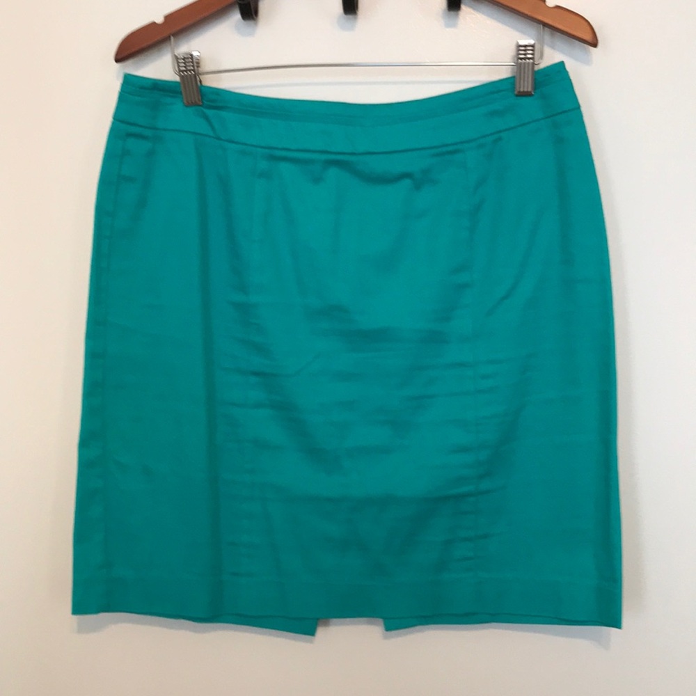 Turquoise/teal-ish pencil skirt